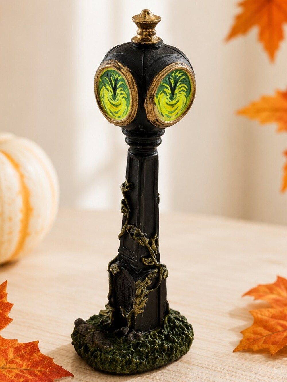 Lemax Spooky Town Creepy Clock Village Accessory 64052 Halloween Decor